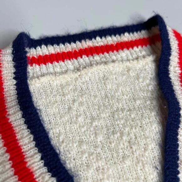 Vintage 80s Women’s Knit Sweater Vest – Size M, White with Red & Navy Trim - Picture 2 of 8